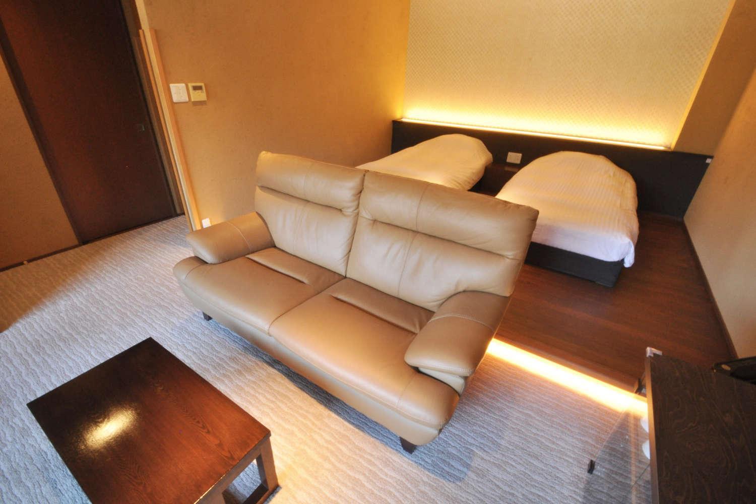 Aura Tachibana Hotell Hakone Exteriör bild